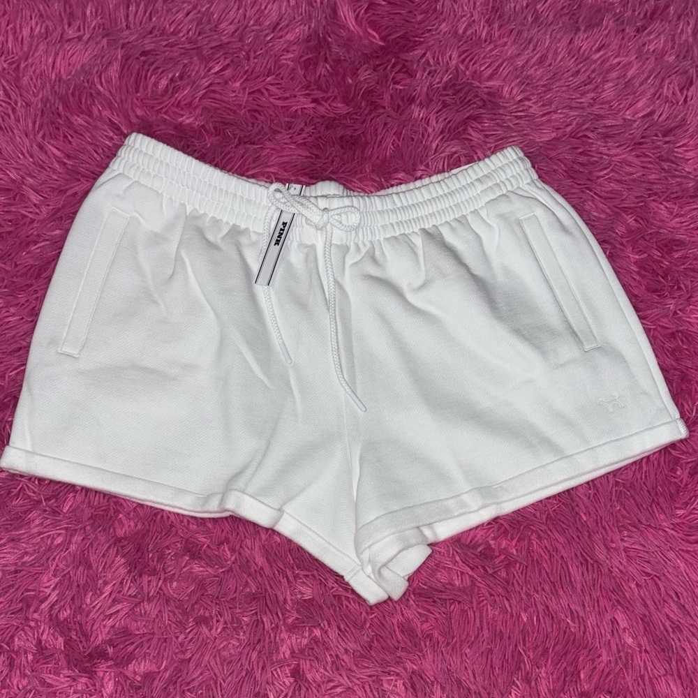 PINK Relaxed-Fit White Fleece Shorts Women Size Large - Picture 3 of 9